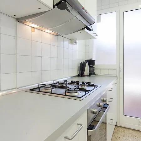 Apartment Pubone At *