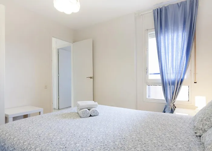 Pubone At Apartament Sabadell