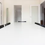 Lägenhet Pubone At *